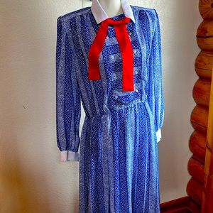 1980s vintage BGB Ltd bishop sleeve, double breasted dress.